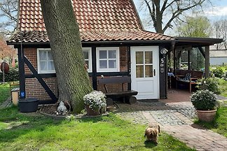 Wunderschöner Garten, ruhiger Ort, äußerst freundliche Besitzerin