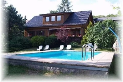 Ferienhaus mit Pool im Harz