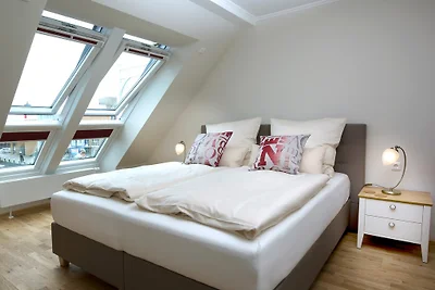 EbenEzer House Apartment 312