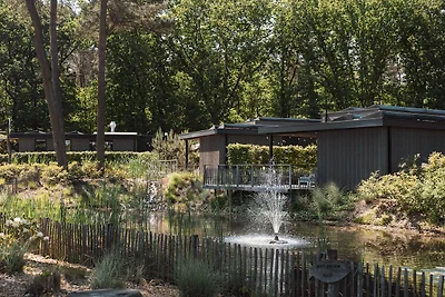 Luxuriöse Wasserlodge (6p)