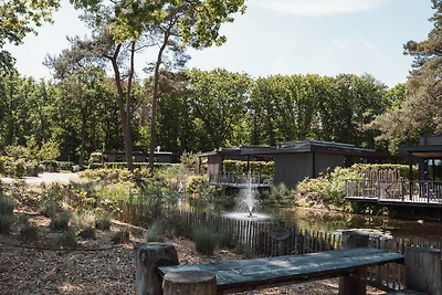 Luxuriöse Familien-Wasserlodge (6p)