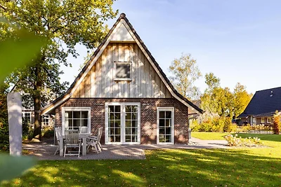 Villa Beukelaer Wellness Plus met Sauna en Wh...