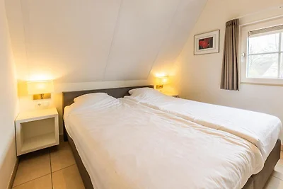 Villa Beukelaer Wellness Plus met Sauna en Wh...
