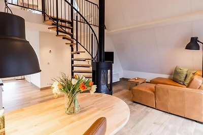 Wellness Lodge met Sauna en Whirlpool | 2...