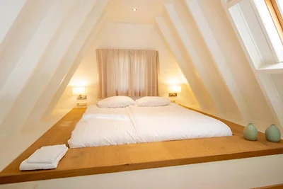 Wellness Lodge met Sauna en Whirlpool | 2...
