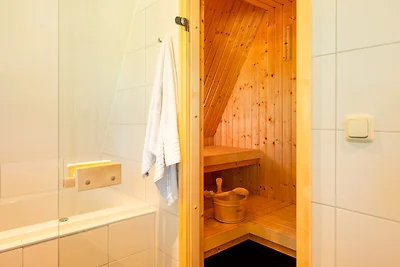 Wellness-Lodge mit Sauna und Whirlpool | 2...
