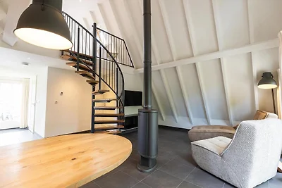 Wellness Lodge met Sauna en Whirlpool | 2...
