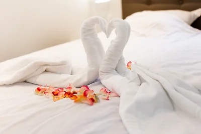 Wellness-Lodge mit Sauna und Whirlpool | 2...