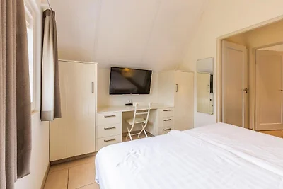 Villa Beukelaer Wellness Plus met Sauna en Wh...