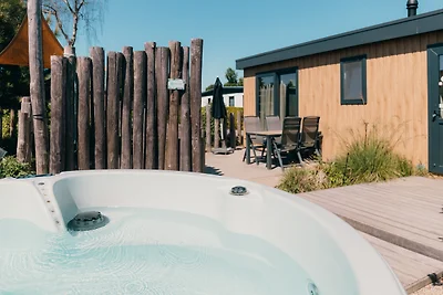 Voortse Villa Wellness für vier Personen