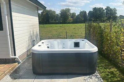 Wilbrinkchalet met jacuzzi | 4 personen