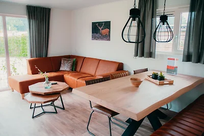 Veluwelodge XL mit Grillhaus für 6 + 6...