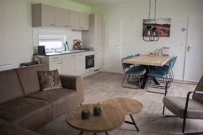 Veluwe-Villa für 6+6 Personen mit Grillhaus