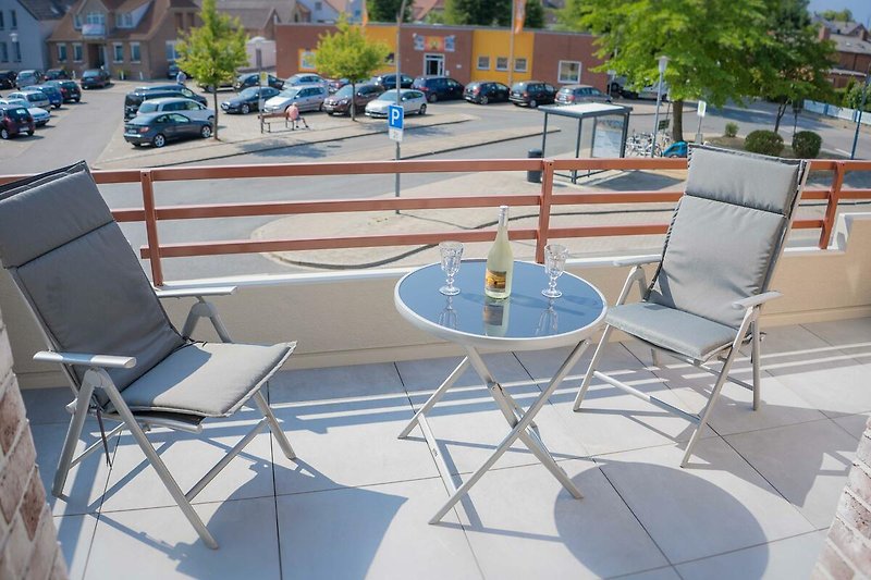 Blick vom Balkon der Ferienwohnung nur wenige Meter von der Burger Innenstadt entfernt