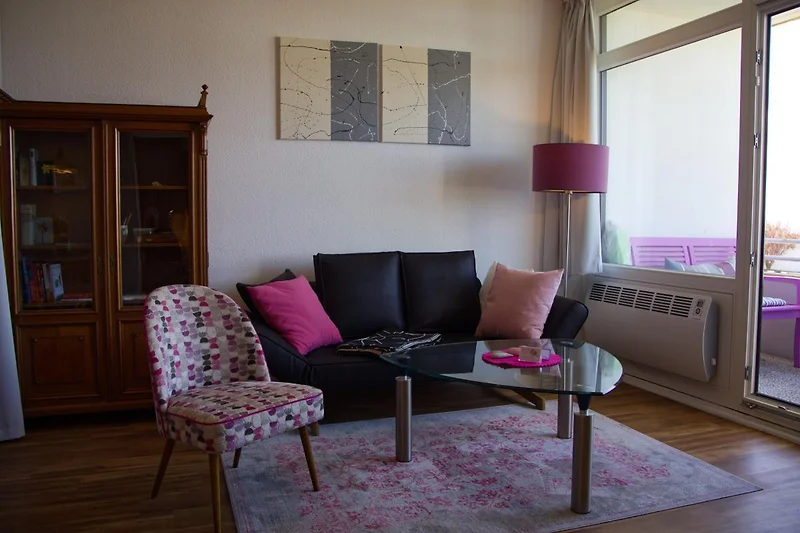 Wohnzimmer der Ferienwohnung Inselblume 79 auf Fehmarn direkt am Südstrand
