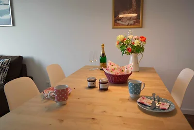 Inselblume 46 - Ferienwohnung in Burg mit Bal...