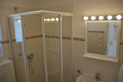 Inselblume 27 - Modernes Ferienhaus mit Garte...