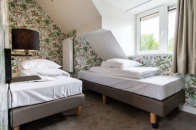 Familienhaus De Rheezermaten mit Whirlpool | ...