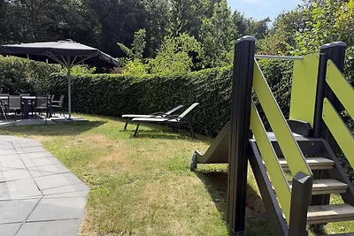 Familienhaus Rheeze mit Whirlpool | 10...