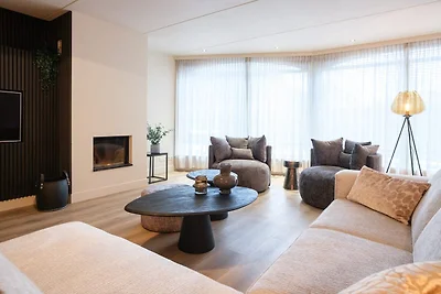 Familienhaus Rheeze mit Whirlpool | 10...