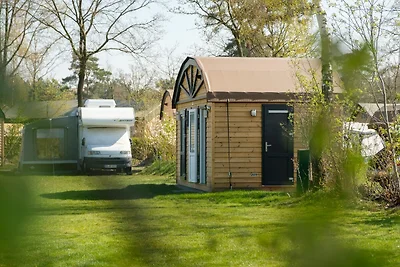 Stellplatz mit Privatsanitär