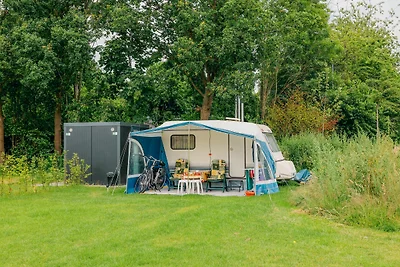 Campingplatz mit eigenem Sanitärgebäude