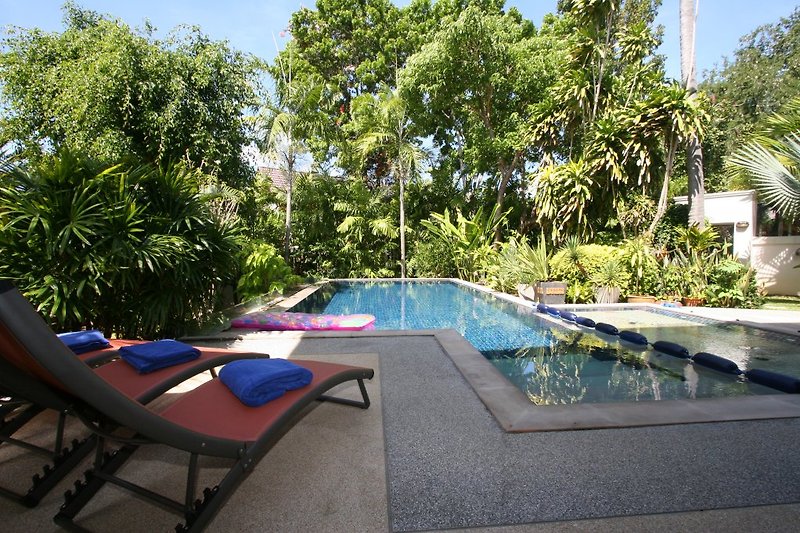 Pool Villa in Strandnaehe (NM01) in Nai Harn - Firma Phuket Beachvillas