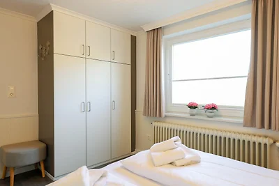 Left - Haus Rolf