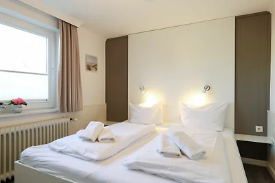 Left - Haus Rolf