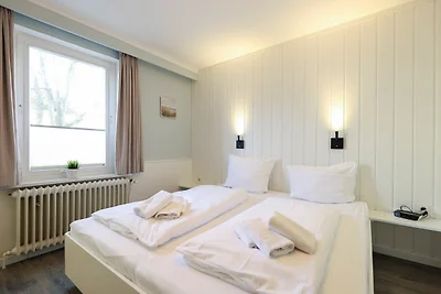 Left - Haus Rolf