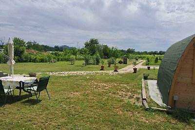 Zafferano Apartment with Garden