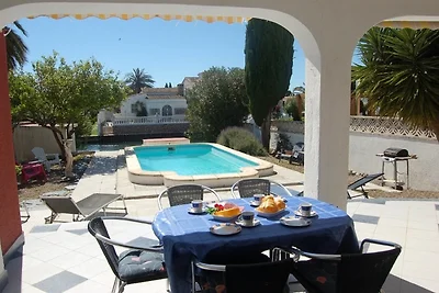 Casa Jeri am Kanal mit Pool