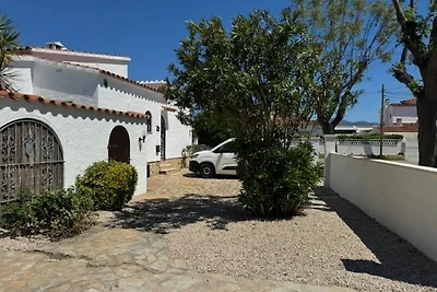 Casas Dona Marion  Empuriabrava