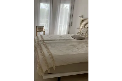 Casa Medes am Kanal mit Pool