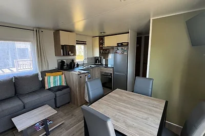 Chalet Green