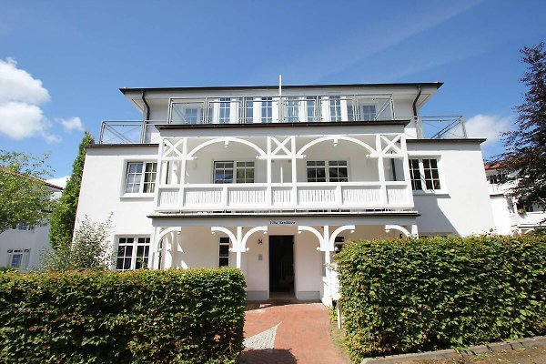 F1025 Villa Sanddorn FeWo 28 Balkon, Garten in Binz ab 81 € direkt