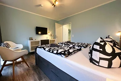 F-1010 Strandhaus Mönchgut Bed&Breakfast DZ 2...