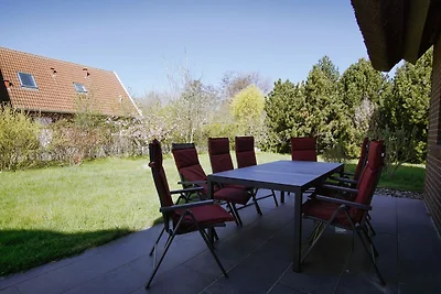 Reethaus Wiek Haus: Terrasse, Garten