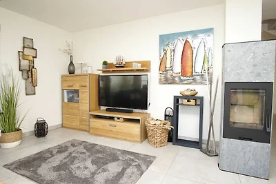 Villa Kristall Haus: Gartengrundstück, Kamin