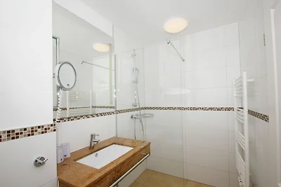 Rex Rugia FeWo10-4:...