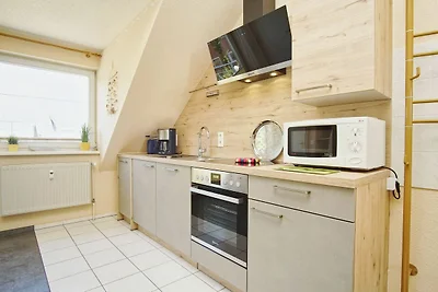 Appartements Eldena FeWo10: strandnah,Balkon