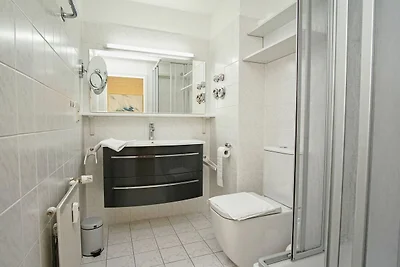 Appartements Eldena FeWo10: strandnah,Balkon