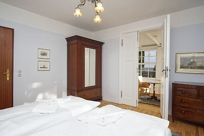 Landhaus Lietzow FeWo Beletage: Wintergarten