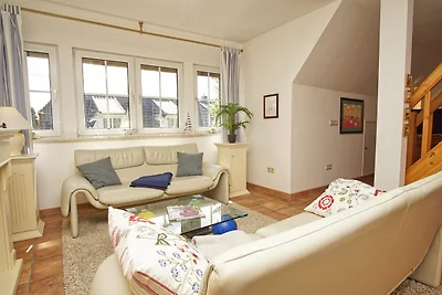 Landhaus Wildrose FeWo OG+DG: Balkon, ruhige...