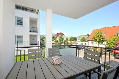 Villa Anni FeWo2: Terrasse, Sauna, Schwimmbad