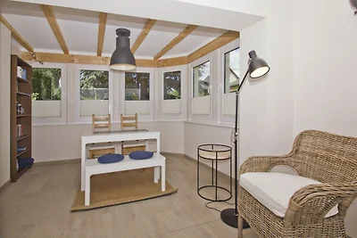 Ferienhaus Auszeit FeWo1: Terrasse, Garten,...