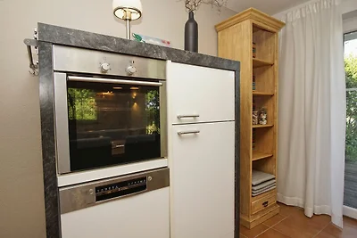 Haus Breeghus FeWo Boddenkoje: Terrasse