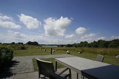 Wreecher Idyll FeWo 01: Terrasse, ruhige Lage