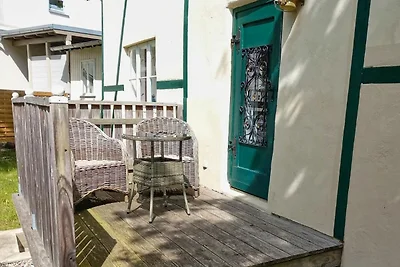 Villa Gustavia FeWo01 - Auguste: Terrasse, hi...