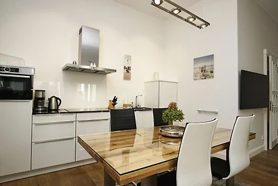 FIRST Sellin FeWo2.3: Terrasse, Sauna,...